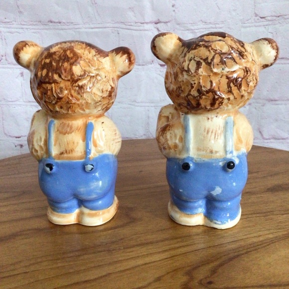 Vintage Hand Painted Bears Ceramic Salt and Pepper Shaker Pair - Japan - Picture 3 of 6